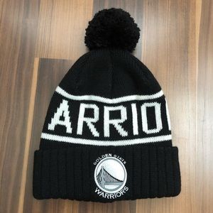 GOLDEN STATE WARRIORS MITCHELL N NESS BLACK BEANIE